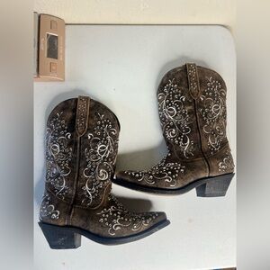 ROCKIN COUNTRY COLLECTION Women's Leather Studded Western Boots Size 7